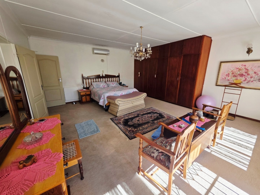 4 Bedroom Property for Sale in Dan Pienaar Free State